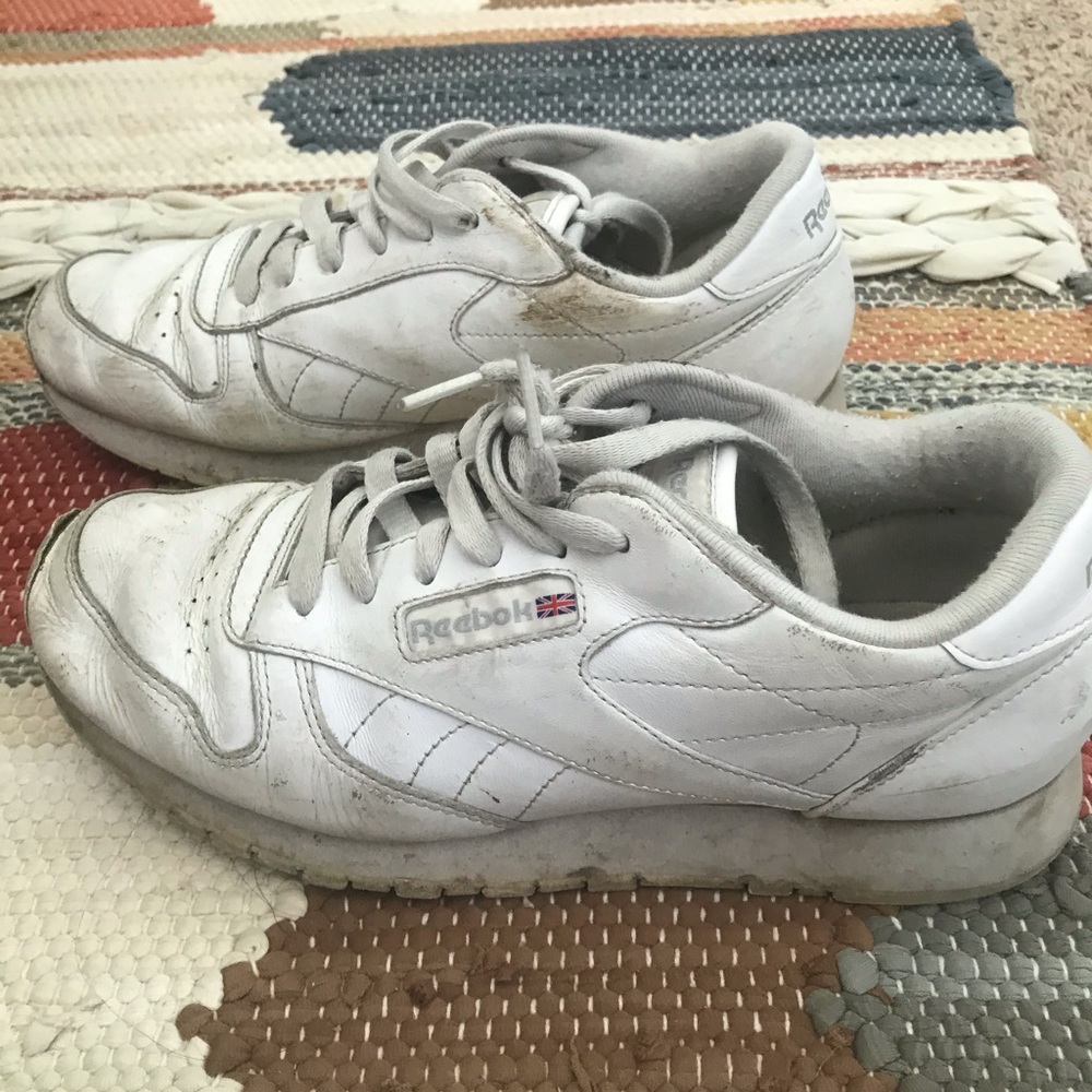 SOLD classic white reebok shoes